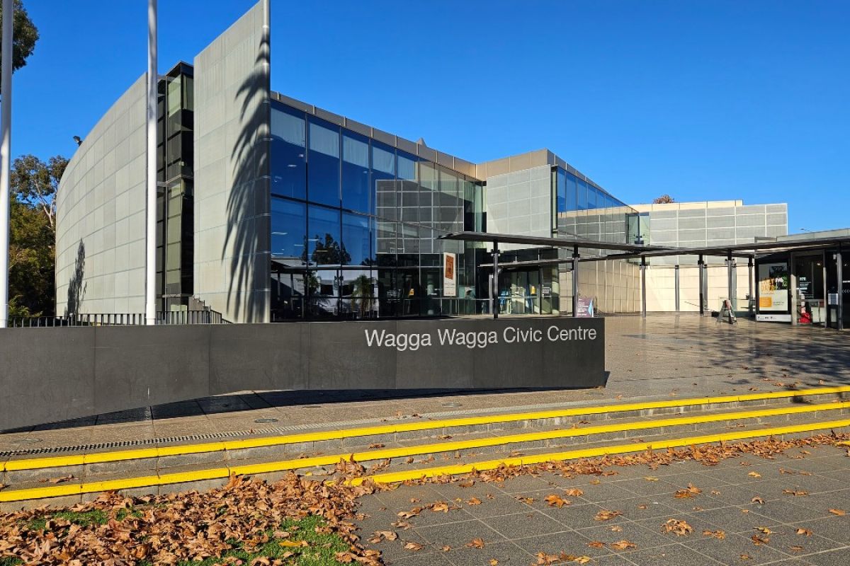 Wagga Wagga Civic Centre building exterior.