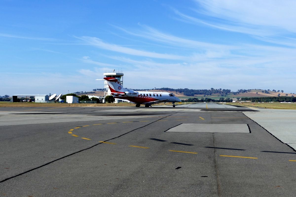 NSW Ambulance aircraft taxing out to the runway at Wagga Wagga Airport