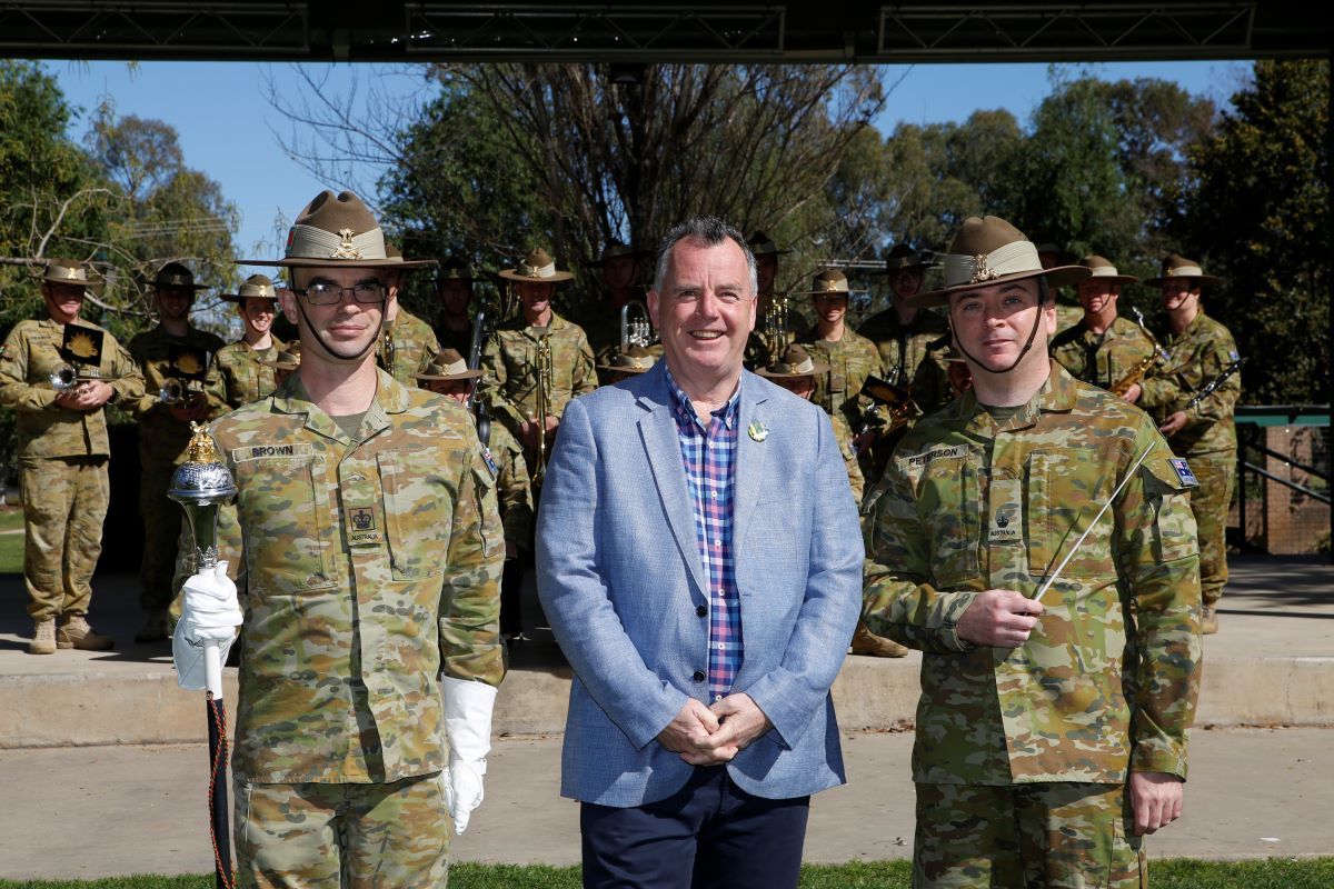 Warrant Officer Class Two Mark Brown, Mayor of the City of Wagga Wagga Councillor Dallas Tout and Major Greg Peterson with the Australian Army Band Kapooka