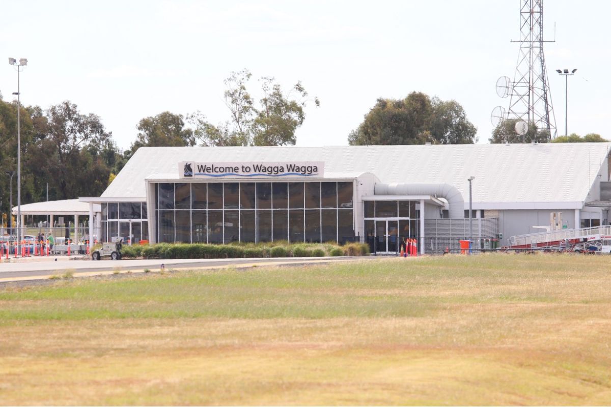 Wagga Airport terminal external from runway side