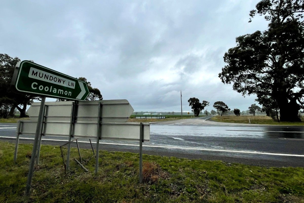 Mundowy Lane road sign