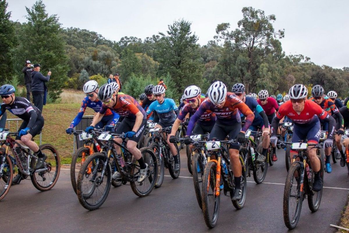 Group of mountain bike riders at start of race