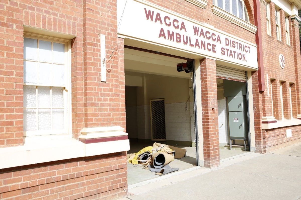 Exterior of former ambulance station in Wagga CBD