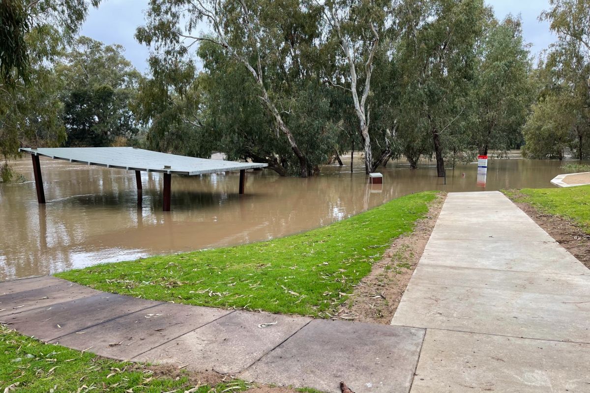 Barbecue shelter mostly under water at Wagga Beach