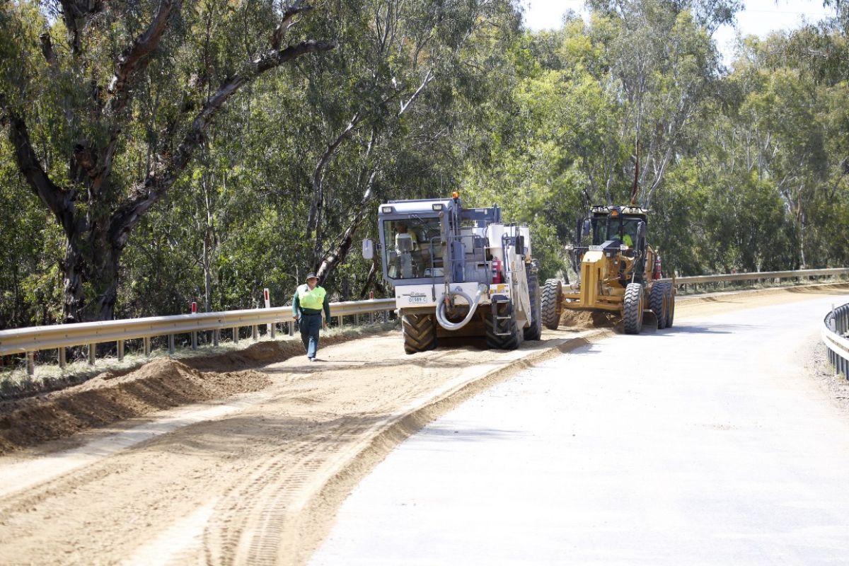 Road works crews on damaged section of Eunony Bridge Road